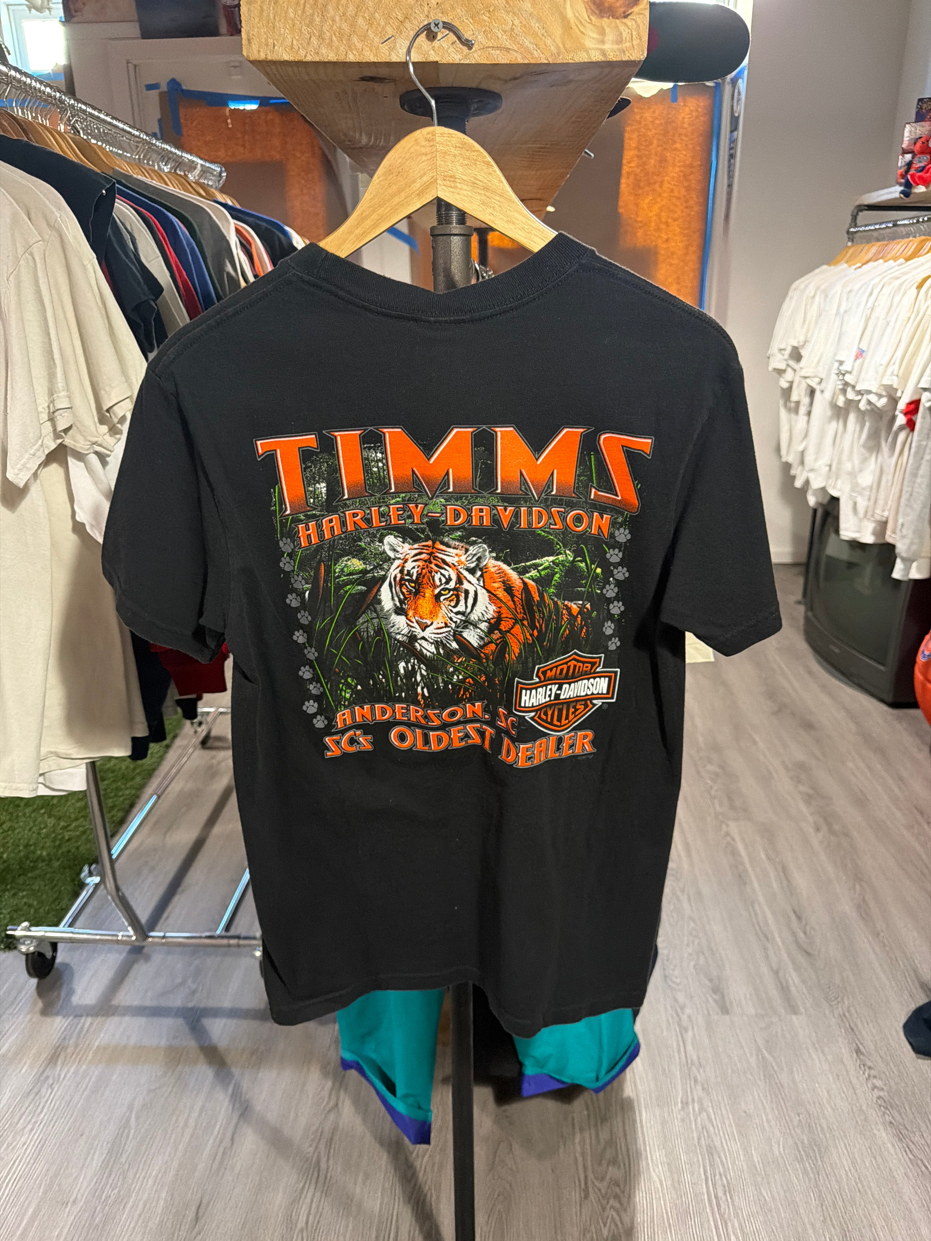 HD “Mask/Tiger” Tee