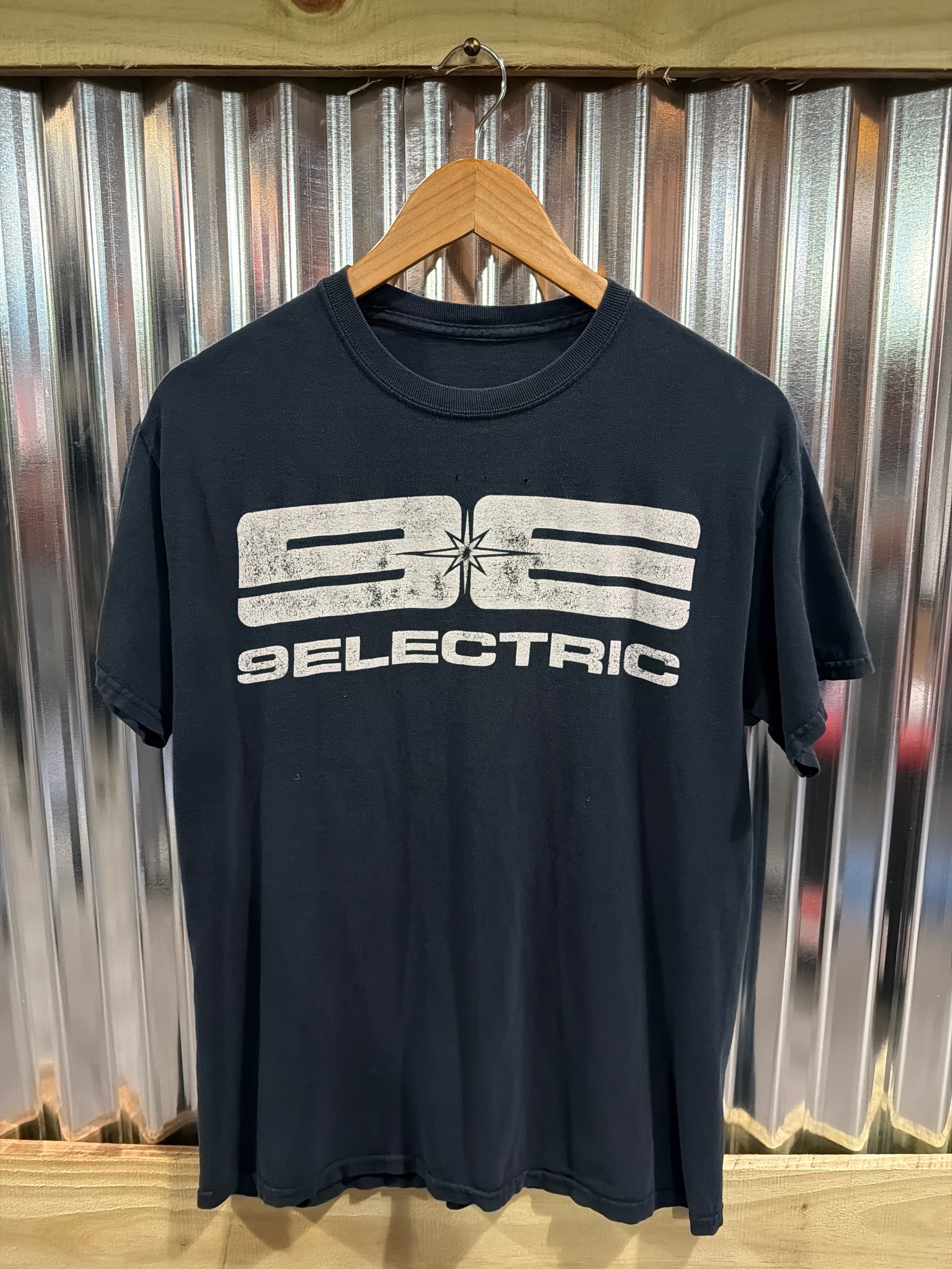9ELECTRIC “Damaged 1” Tee
