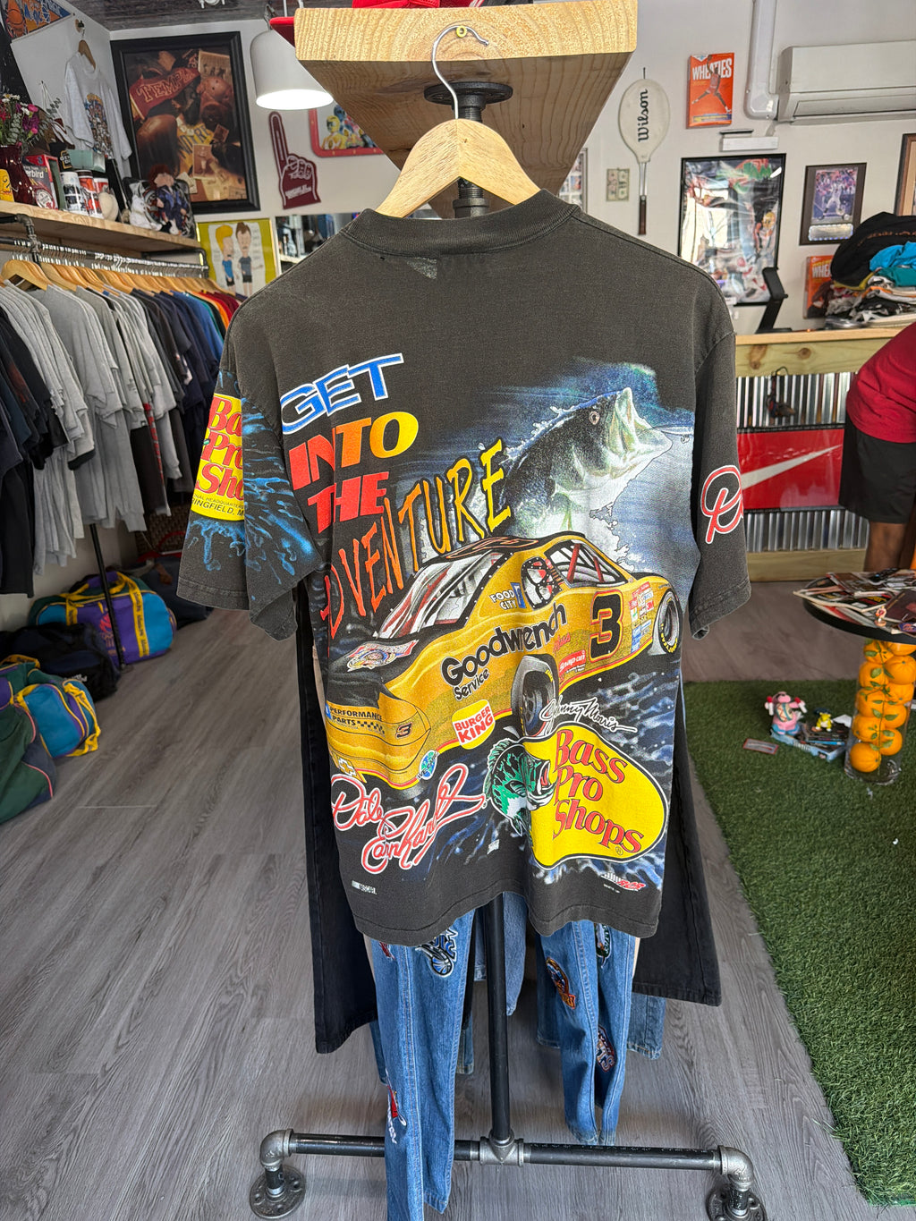 Bass Dale Race Tee