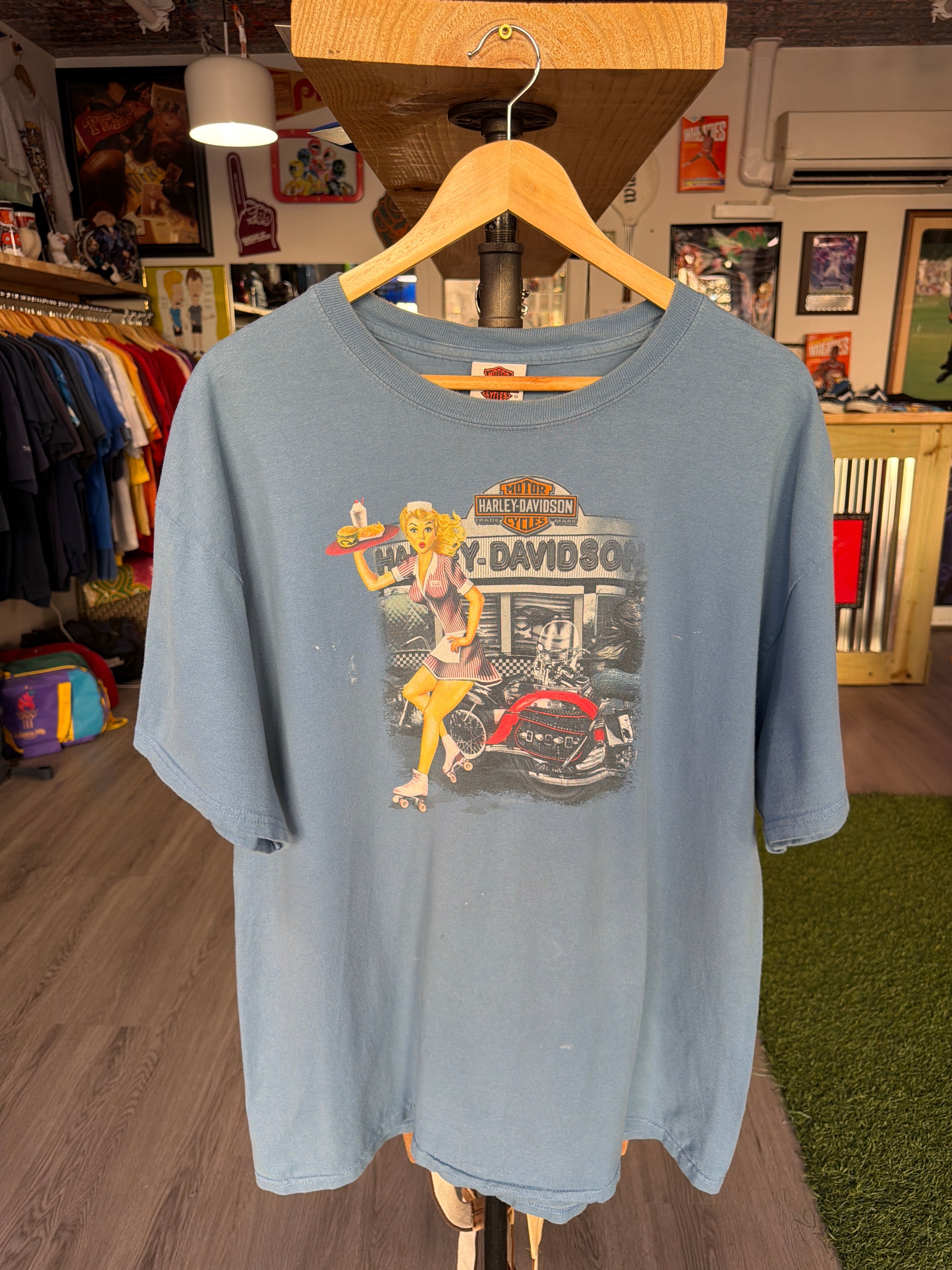 HD Lady “Burger & Fries” Brunswick Tee