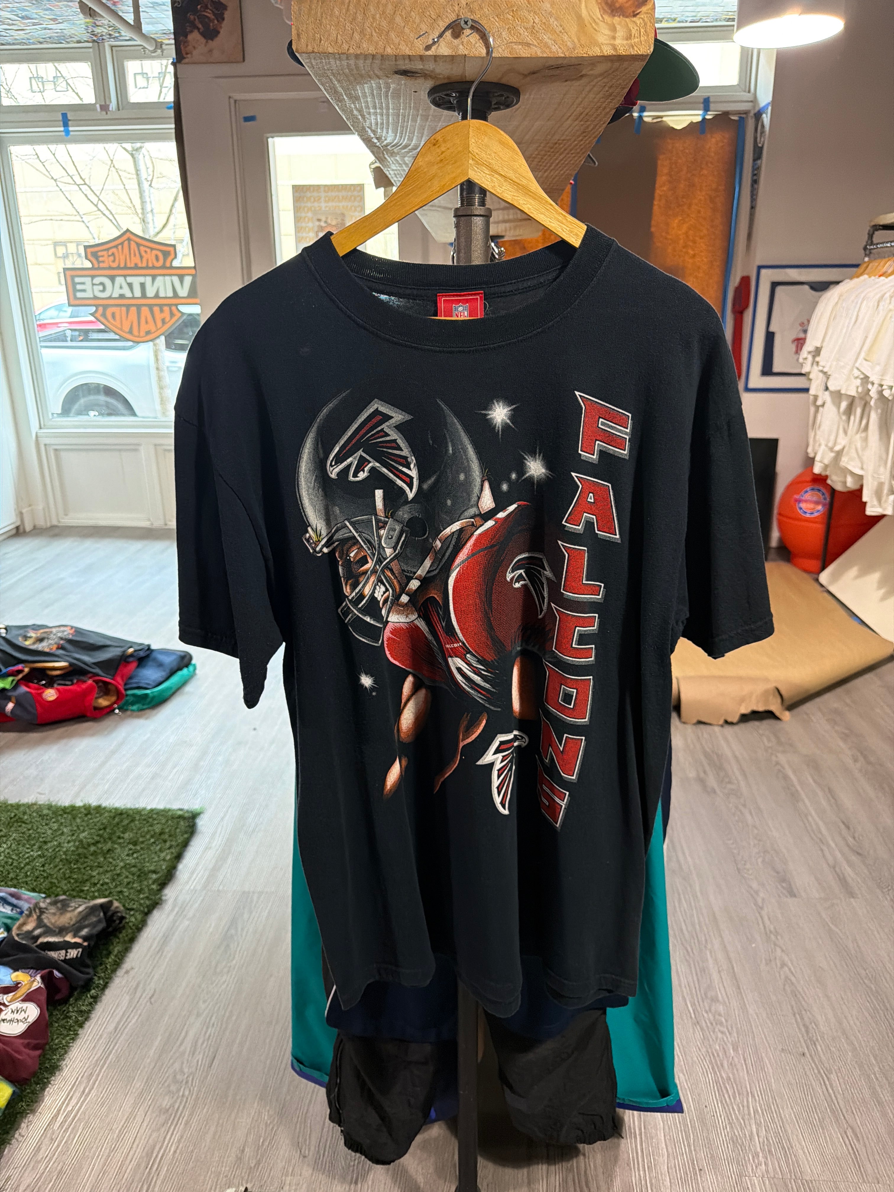Atlanta Falcons “Angry Player” Tee